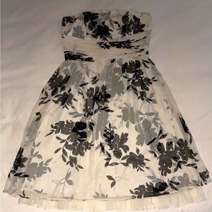 Ann Taylor Monochrome Floral Dress
